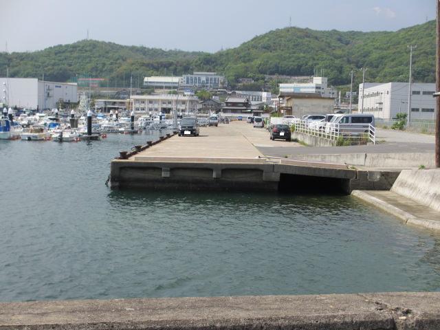 岡山県の釣りポイント,琴浦港